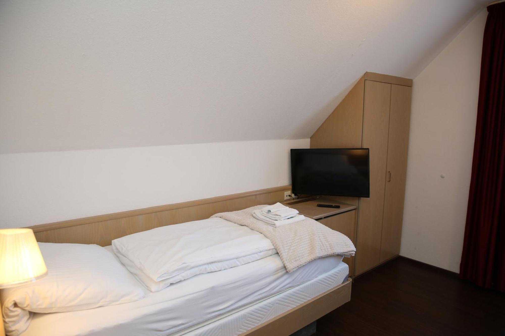 Hotel Garni Alte Post Schallbach Exterior photo